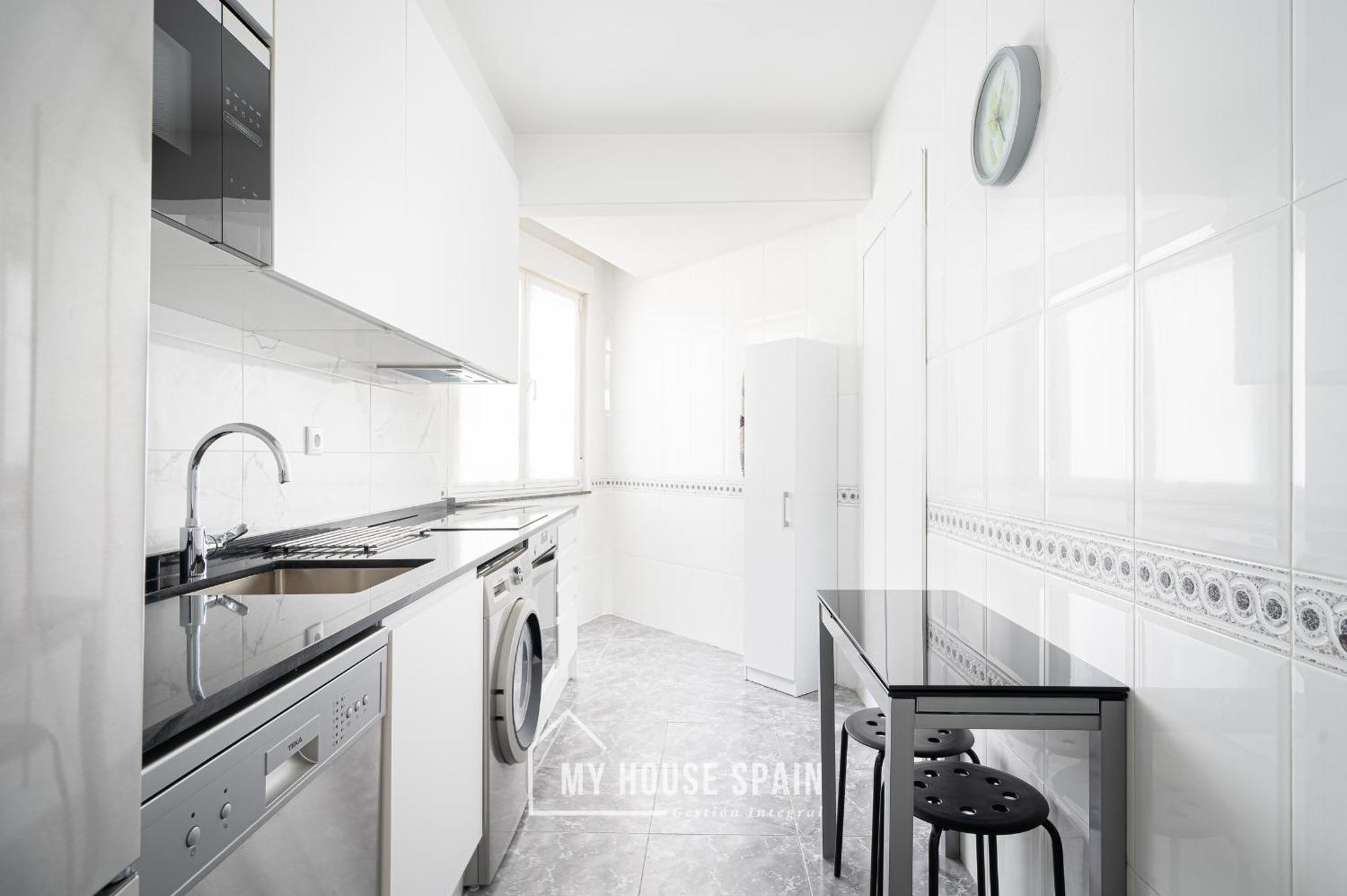 Myhousespain - Acogedor Piso Centro 기욘 외부 사진